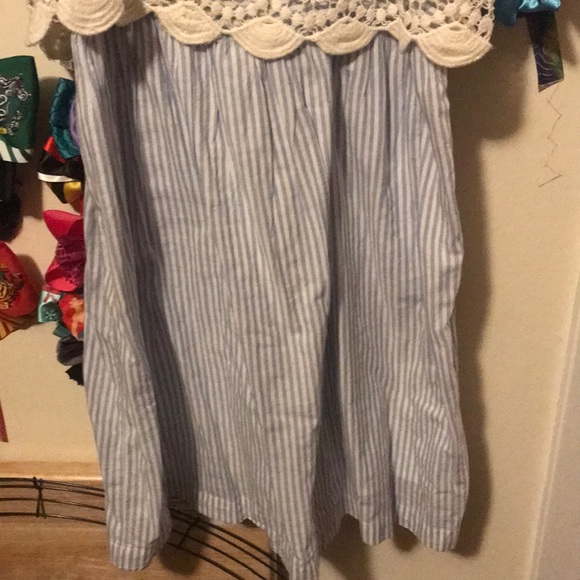 Blue and white pin stripe dress 👗 - Picture 3 of 3